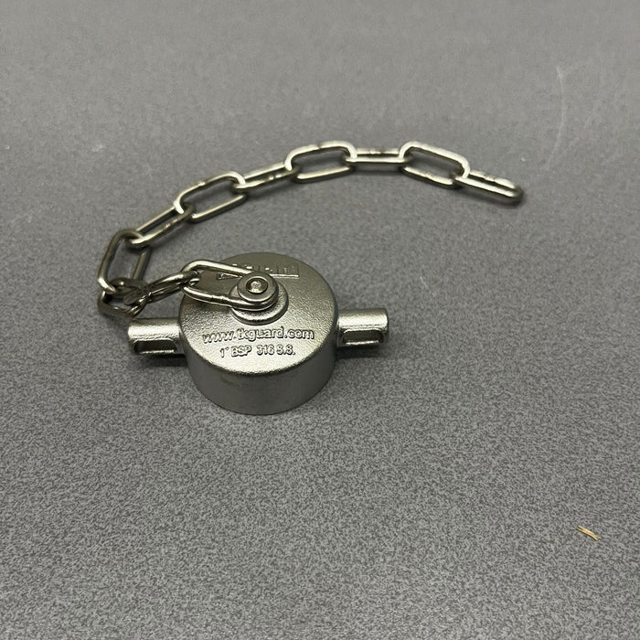 DN25 BSP-Staubkappe aus Edelstahl mit Kette und PTFE-Dichtung