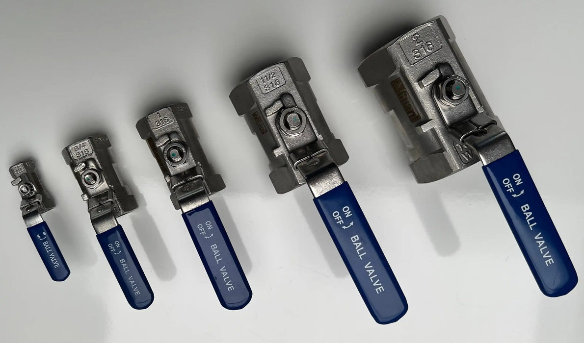 Ball valves solid body