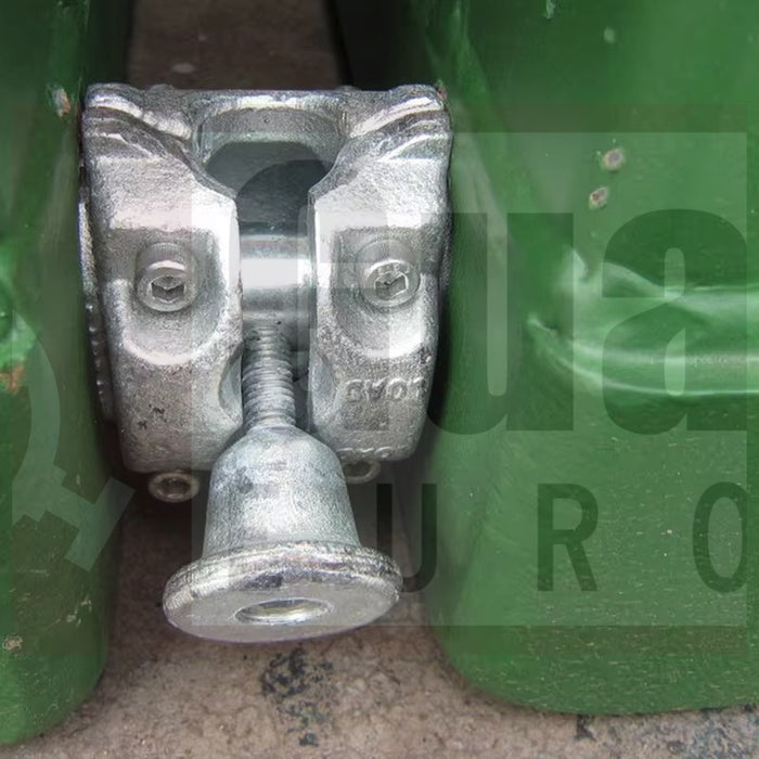 Container connector-8